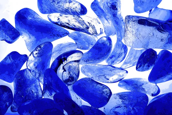 Kristal enine kesit arkaplanı. Doğal saydam agat kristal yüzey dilimi. Madenin makro yakın çekimi, soyut yapı