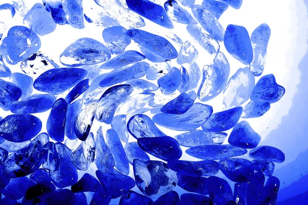 Kristal enine kesit arkaplanı. Doğal saydam agat kristal yüzey dilimi. Madenin makro yakın çekimi, soyut yapı