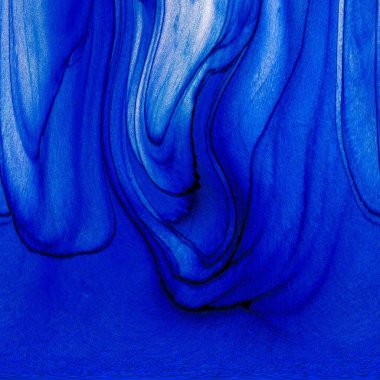 Alkol mürekkebi teknikli doğal akışkan resim. Yumuşak rüya renkleri şeffaf dalgalı çizgiler oluşturur.