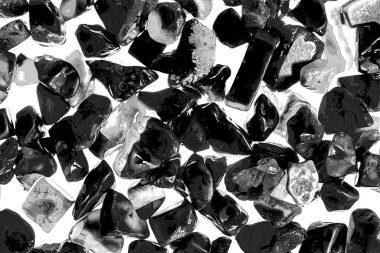 Pembe. Yeşil. Mavi. Mor. Kahverengi. Doğal Kuvars. Buz küpü biçimi arkaplanı