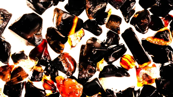 Pembe. Yeşil. Mavi. Mor. Kahverengi. Doğal Kuvars. Buz küpü biçimi arkaplanı