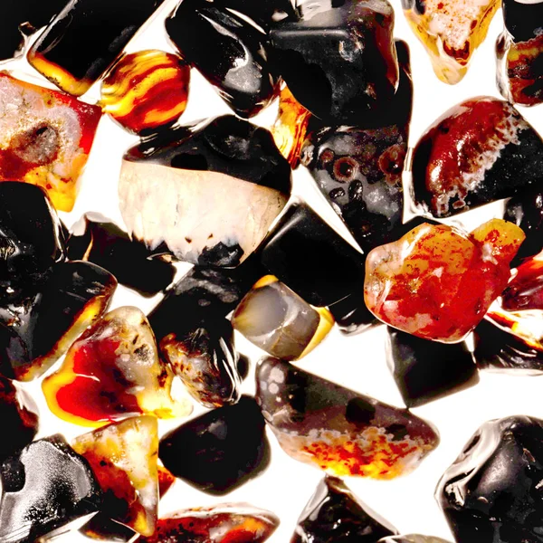 Pembe. Yeşil. Mavi. Mor. Kahverengi. Doğal Kuvars. Buz küpü biçimi arkaplanı