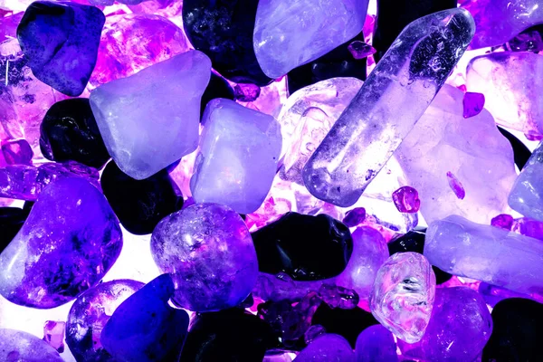 蓝色的紫色的布朗Brown 天然石英 冰立方体风格背景 — 图库照片