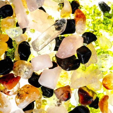 Tasarım için doğal kuvars değerli taş desen dokusu arka planı.