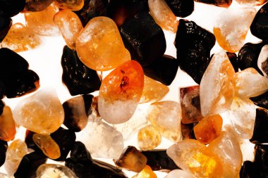 Tasarım için doğal kuvars değerli taş desen dokusu arka planı.