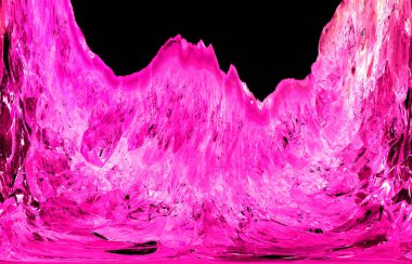 Kristal enine kesit arkaplanı. Doğal saydam agat kristal yüzey dilimi. Madenin makro yakın çekimi, soyut yapı