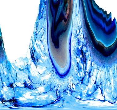 Kristal enine kesit arkaplanı. Doğal saydam agat kristal yüzey dilimi. Madenin makro yakın çekimi, soyut yapı