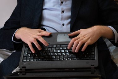 Covid-19 tecrit, yataktan eve çalışma.