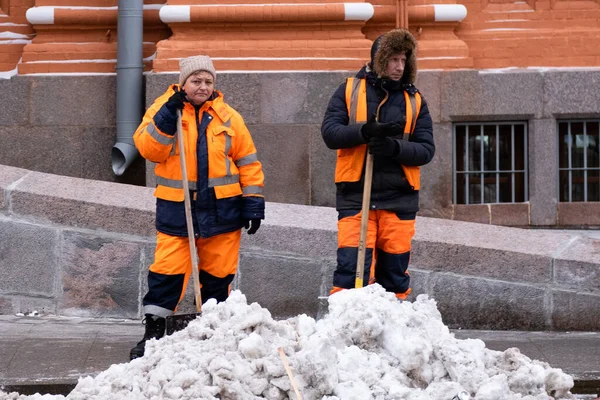 02.12.2021. Rusya, Moskova. Moskova 'da kar