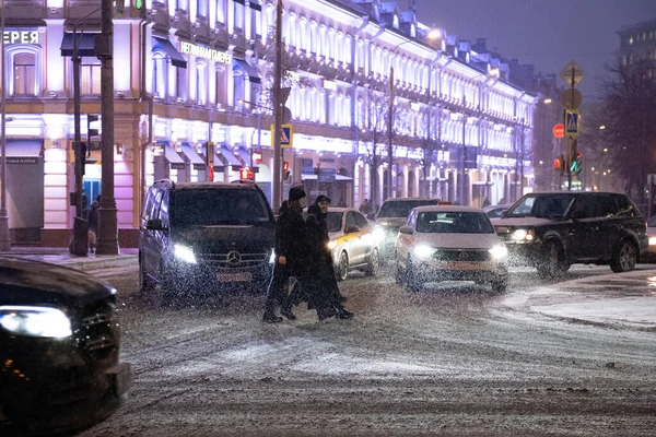 02.12.2021. Russia, Moscow. Snow in Moscow — Stock Photo, Image