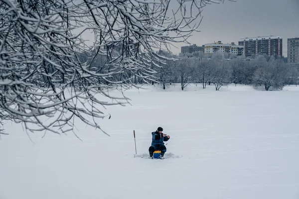 14.12.2021. Rusya, Moskova. Moskova 'da yoğun kar yağışı