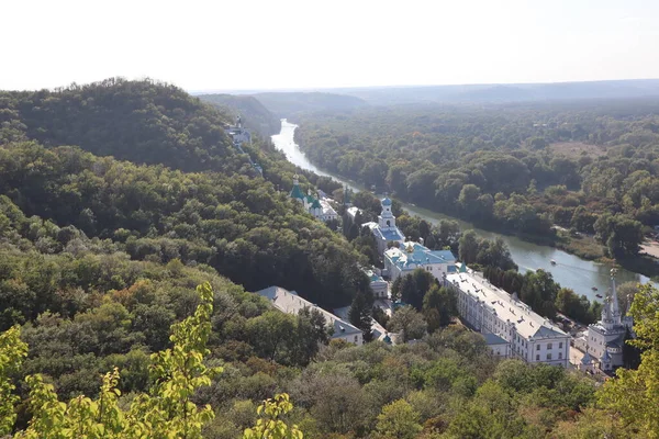 Kuş bakışı kutsal dağlar