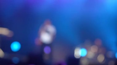 Konser salonu, konser ışıkları, seyirci stadyumu modern disko ışığı. Kalabalık Olay