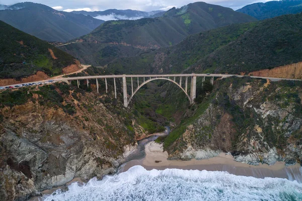 Bixby Creek Köprüsü Kaliforniya Nın Big Sur Kıyısındaki Bixby Kanyon — Stok fotoğraf