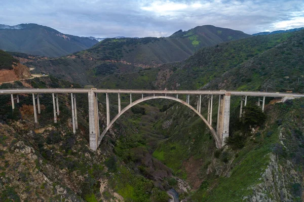 Bixby Creek Köprüsü Kaliforniya Nın Big Sur Kıyısındaki Bixby Kanyon — Stok fotoğraf