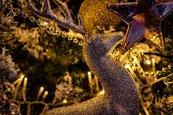 Feestelijke Koffie Een Kopje Gieten Hoge Kwaliteit Foto — Stockfoto