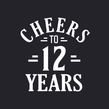 12. yaş günü kutlaması, 12 yılın şerefine.