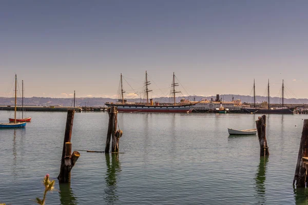 Naves San Francisco Bay Estados Unidos — Foto de Stock