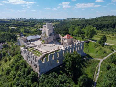 Polonya, Rabsztyn 'deki Kale Harabeleri.
