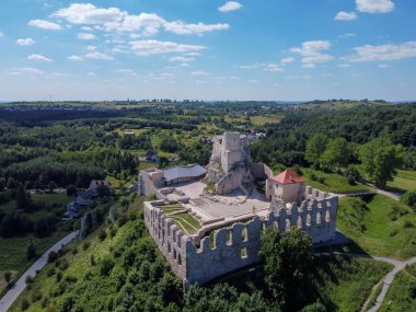 Polonya, Rabsztyn 'deki Kale Harabeleri.