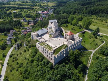 Polonya, Rabsztyn 'deki Kale Harabeleri.