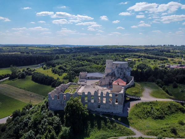 Polonya, Rabsztyn 'deki Kale Harabeleri.