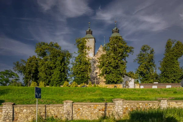 Collegiate Church Martin Opatw Poland — Foto de Stock