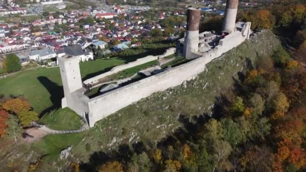 Castillo Checiny Filmado Desde Arriba Con Vistas Ciudad Checiny Polonia — Vídeo de stock