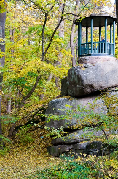 Alcove Stony Cliff Autumn Forest Outdoor Architecture Nature Beauty Seasonal — стоковое фото