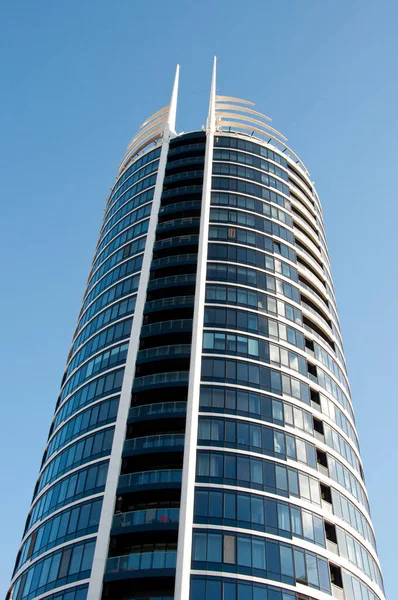 Αρχιτεκτονική Κτιρίου Ουρανοξύστη Σύγχρονη Πόλη Γυάλινη Κατασκευή — Φωτογραφία Αρχείου