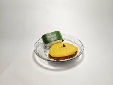 Lemper ve Lumpur 'dan oluşan Endonezya pazarı atıştırmalıkları