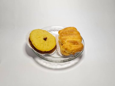 Lumpur ve Profiterollerden oluşan Endonezya pazarı atıştırmalıkları