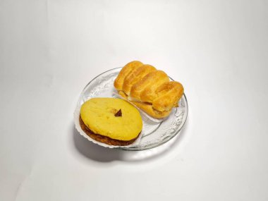 Lumpur ve Profiterollerden oluşan Endonezya pazarı atıştırmalıkları