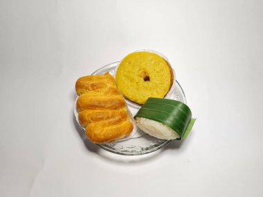 Lemper, Lumpur ve Profiterollerden oluşan Endonezya pazarı atıştırmalıkları