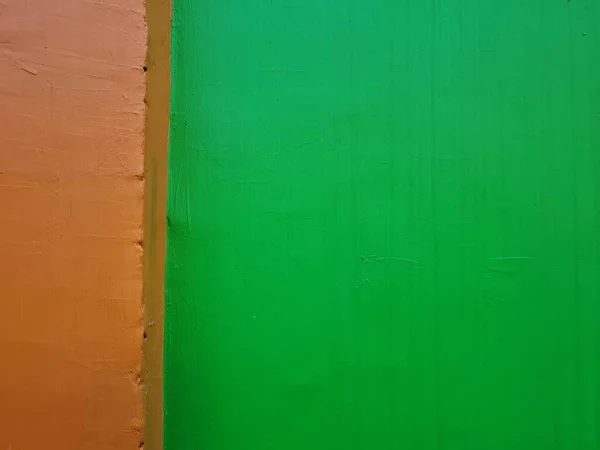 Tło Obrazu Ściany Budynku Zielona Farba Połączona Pomarańczowym Kolorem Farby — Zdjęcie stockowe