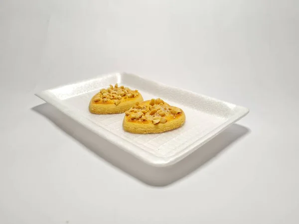 Chocolate Chip Cookie Auf Weißem Hintergrund — Stockfoto