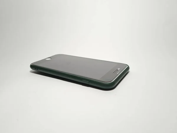 Beyaz Arka Planda Siyah Renkli Akıllı Bir Telefonun Fotoğrafı Çok — Stok fotoğraf