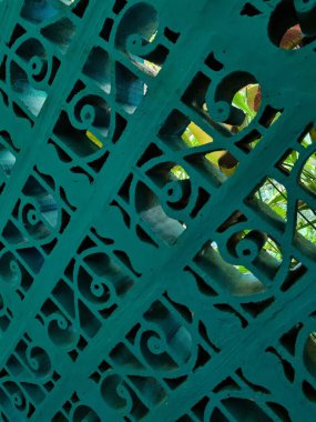 Süs arkaplanı mavi boyayla inşa ediliyor