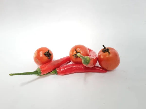 Μεγάλο Κόκκινο Chilies Πράσινες Λαβές Και Μεγάλο Κόκκινο Chilies Λευκό — Φωτογραφία Αρχείου