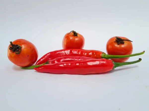 Große Rote Chilischoten Mit Grünen Griffen Und Große Rote Chilischoten — Stockfoto
