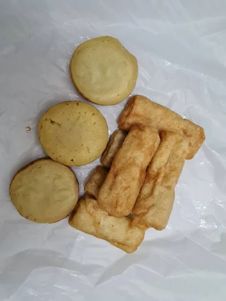 Snacks Indonésia São Bolos Lama Risoles Cheios Frango — Fotografia de Stock