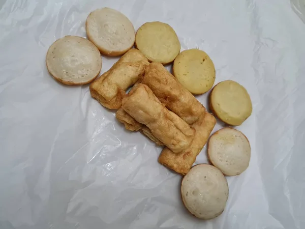 Los Bocadillos Indonesia Son Pasteles Barro Suelas Rellenas Pollo Pasteles — Foto de Stock