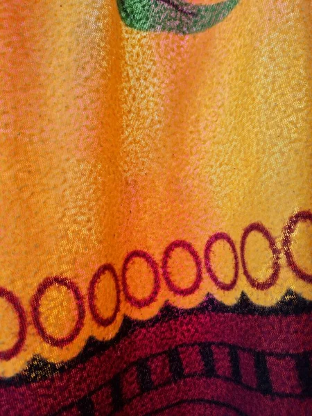 Sarı battaniye desenli soyut kumaş arkaplan ve diğer renk kombinasyonları