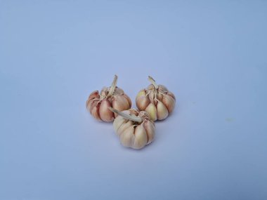 Mutfakta baharat pişirmek ahşap üzerinde sarımsak