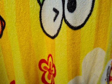 Soyut sarı battaniye desenli arkaplan renkli resimlerin bir kombinasyonuyla