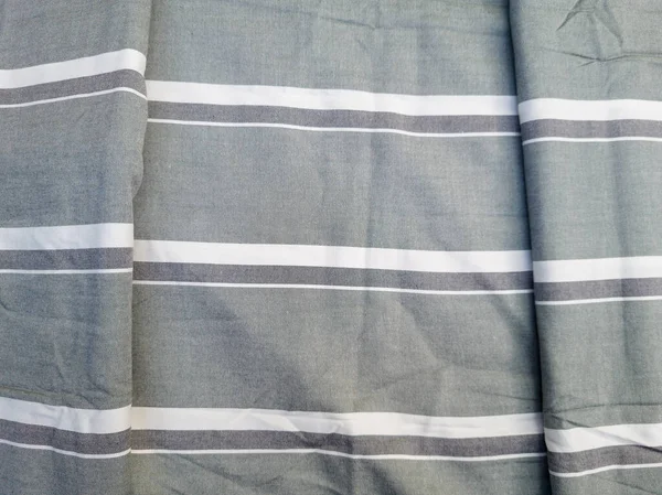 Soyut gri kumaş desenli arkaplan ve beyaz çizgiler