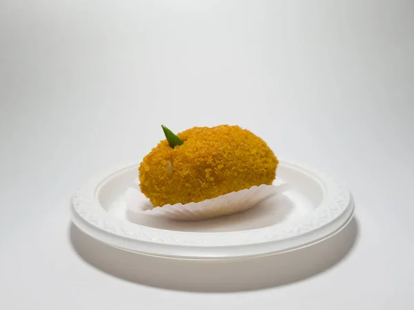 一种典型的印度尼西亚小吃 由面粉和其他配料制成 叫做马铃薯片 — 图库照片