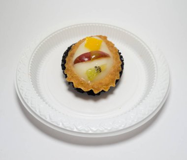 Pazar atıştırmalıkları un ve diğer malzemelerden yapılan meyve ekleridir.