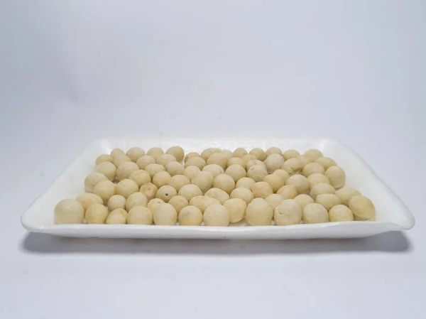 白いコンテナの中の白い三海豆 — ストック写真