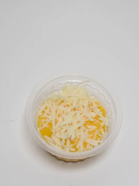 Yellow Corn Porridge Grated Cheese Topping — Foto de Stock